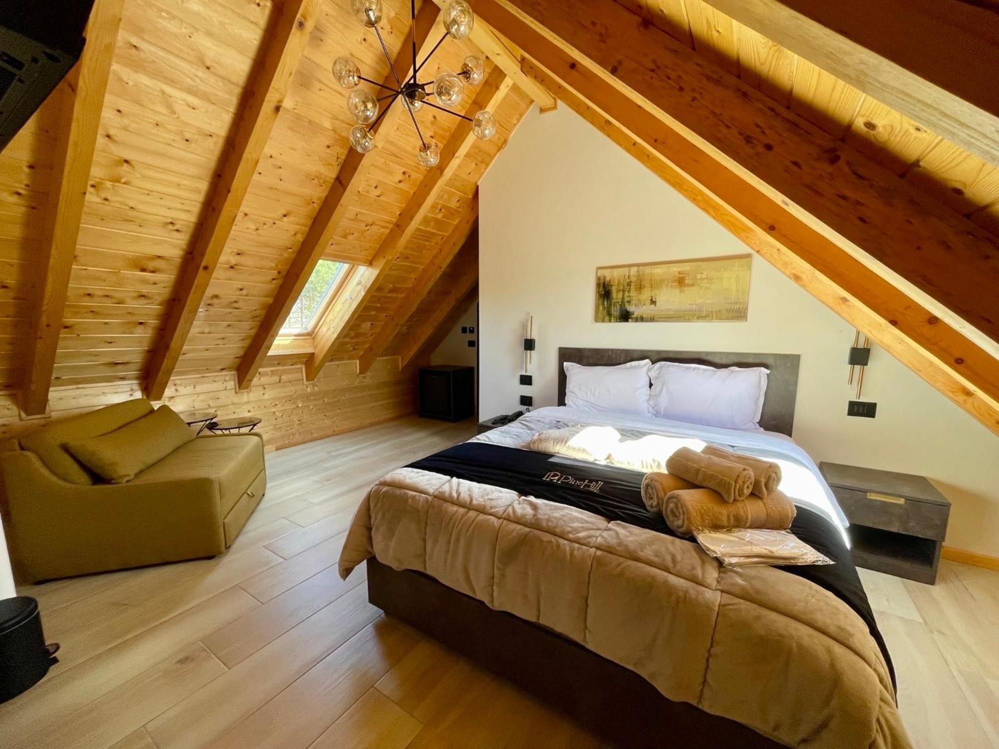 Hotel Pinehill Hotel, Restaurant , Pool & -